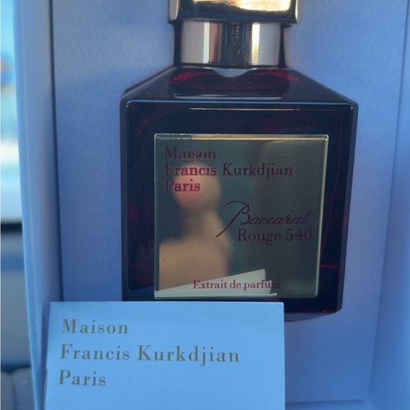 Baccarat Rouge 540 Extrait with Gold Lettering - Picture 3 of 7